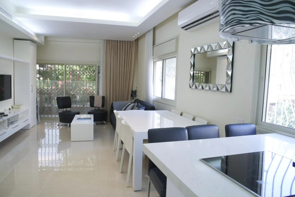 Dizengoff - Lovely family apartment 3 rooms.