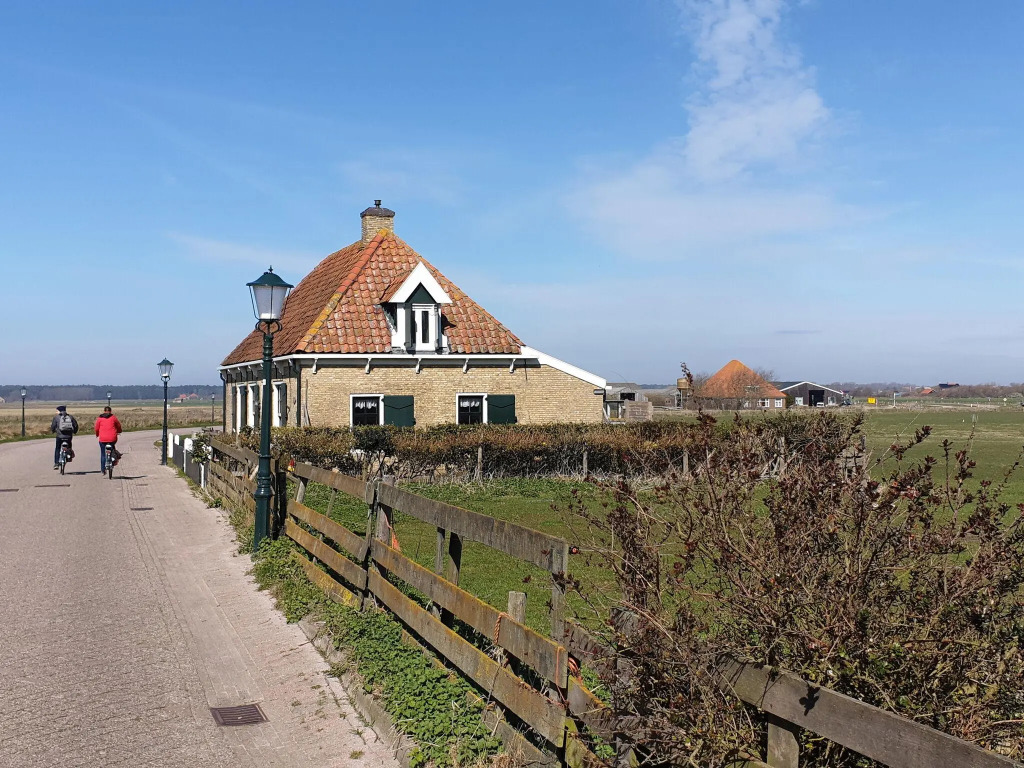 Holiday Home in Texel near Sandy Beaches