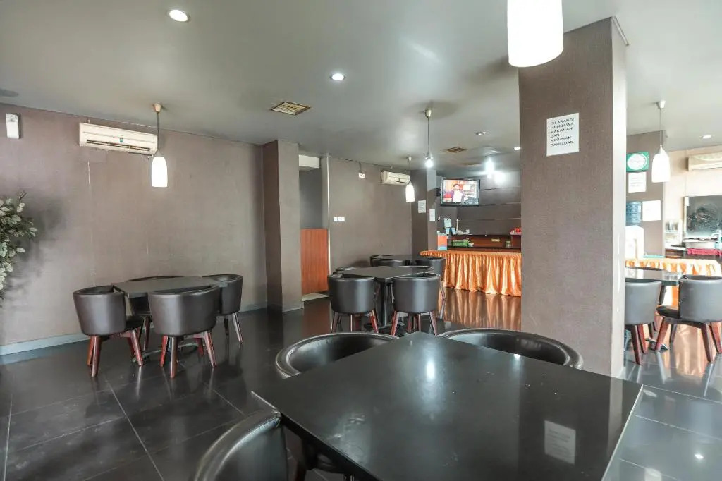 Mirah Hotel