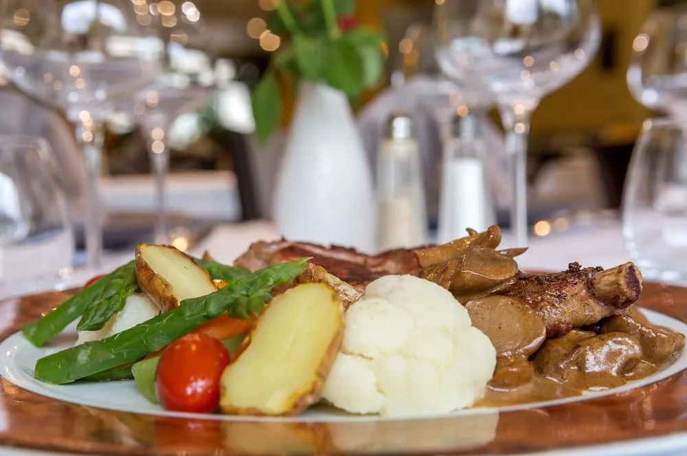 Logis SPA Hotel Restaurant De La Poste