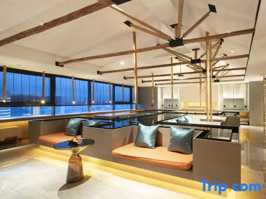 Yanzhu Yishe Guoyun Hotel (Zhengzhou CBD Exhibition Center)