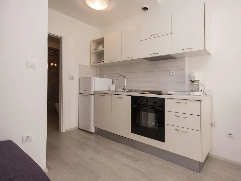Guesthouse Brodarica