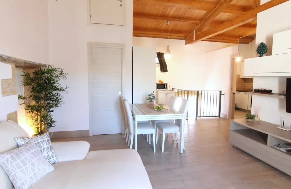 Baroque Apartments - Casa al Teatro