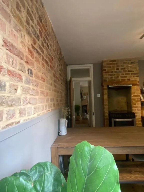 Rustic 2 Bedroom Flat in Brixton
