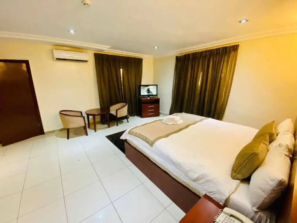 Impeccable Hotel by HomeVille Plus Benin