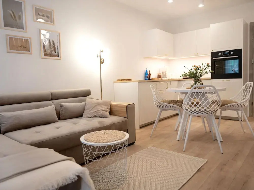 Comfortable Apartment, Year-round Pool