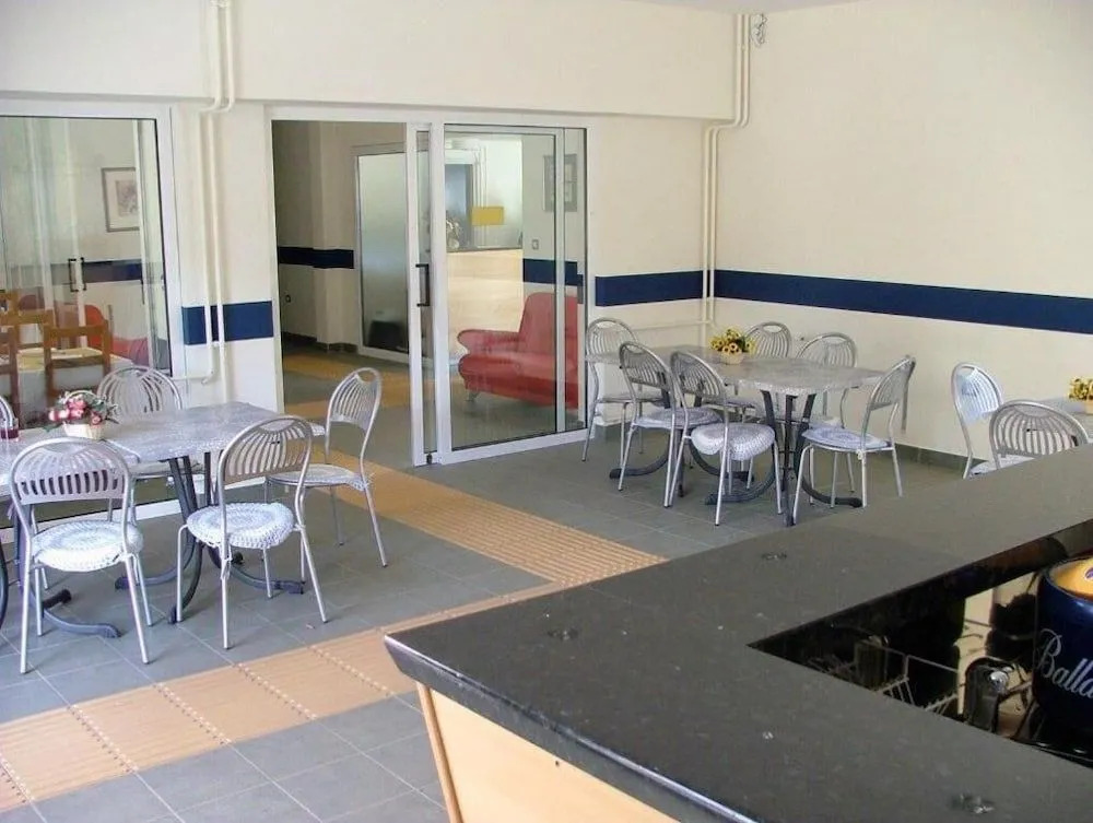 Hostel Erks