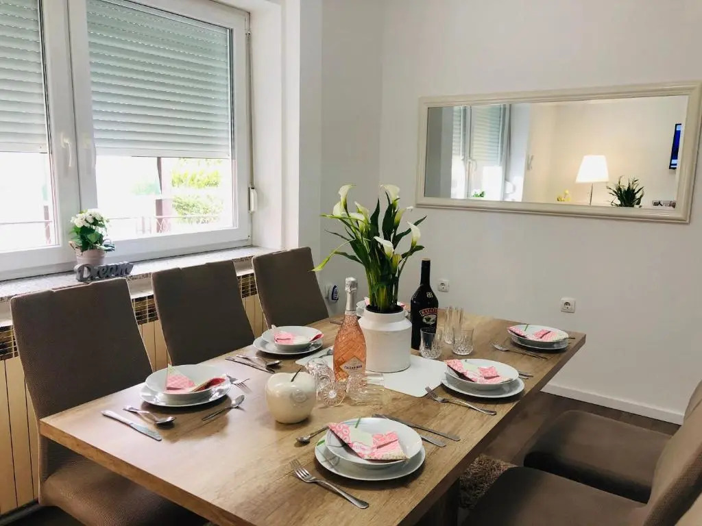 Apartmani "Mimoza"
