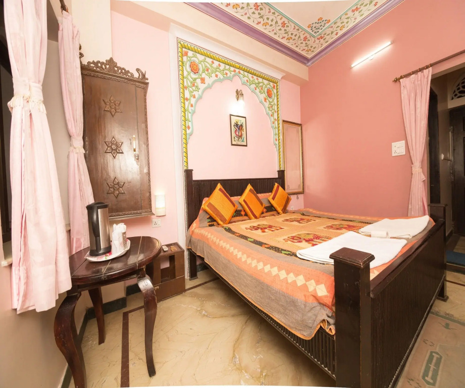 Hotel Moon Light Palace