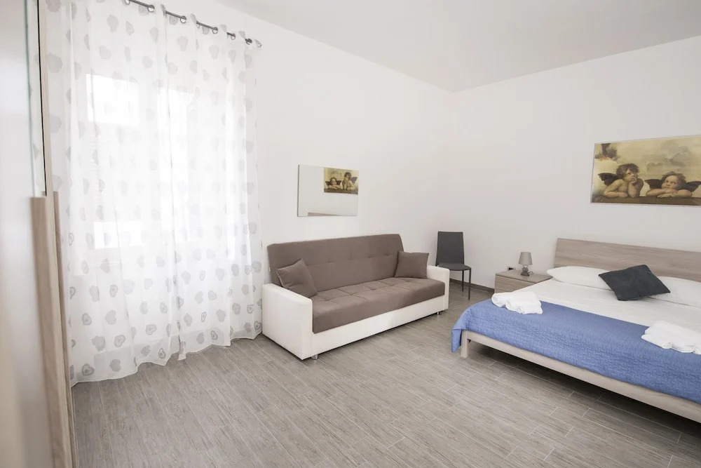 Agata Home