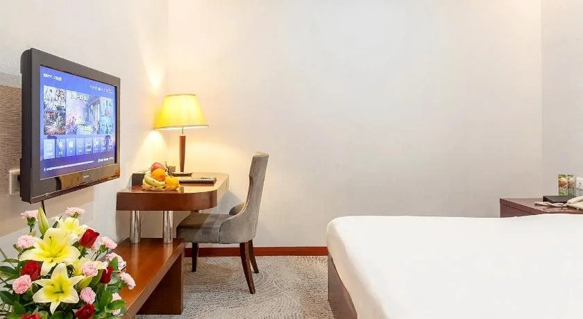 Longyan Yue Feng Super 8 Hotel