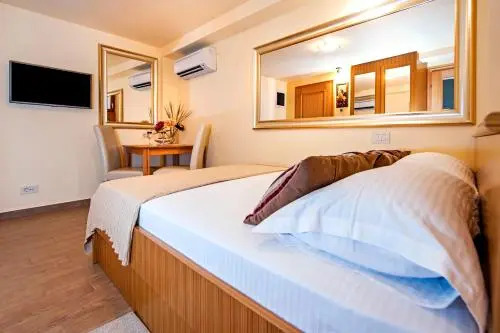 Guest House Golden Goose