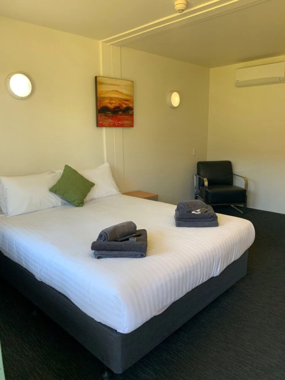 Victoria Accommodation Village