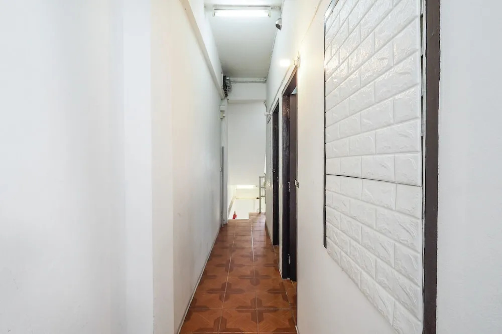 Happyland Guesthouse