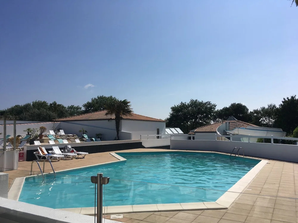 Camping Paradis 5 étoiles A La Corniche La Rochelle Angoulins
