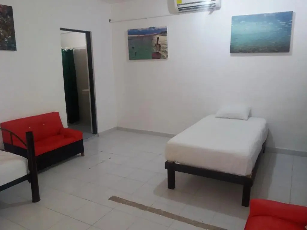 Loft 10 Hostel