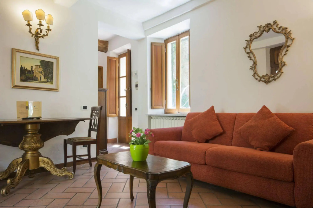 Piazza Paradiso Accommodation