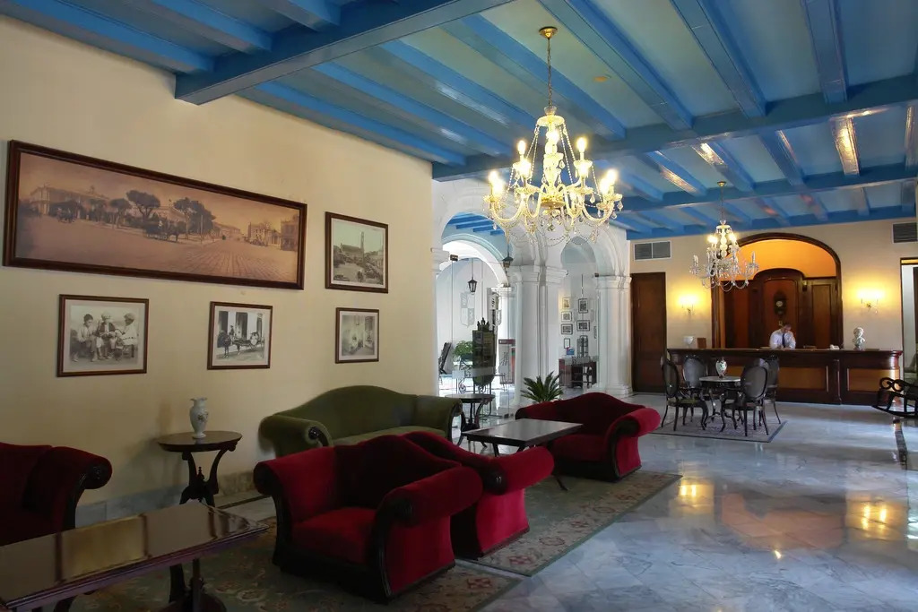 Santa Isabel Boutique