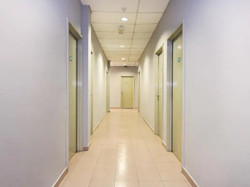 Hotel 22 by OYO Rooms