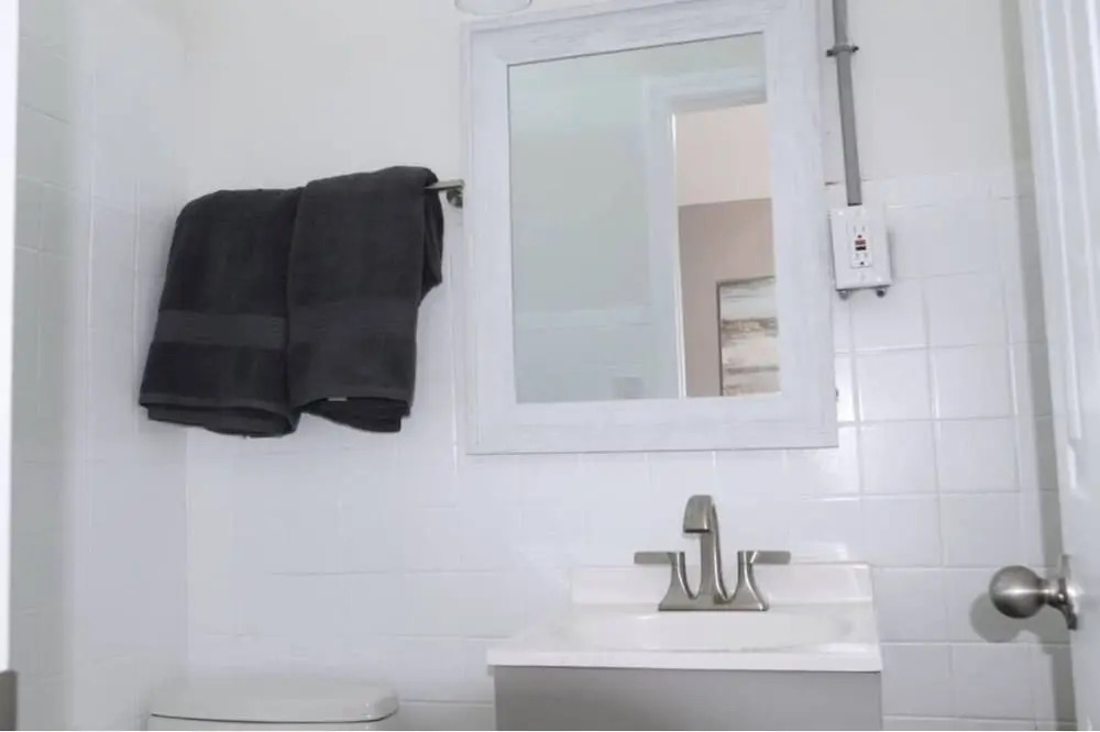 Whimsical 2BR 10-Mins to Nashville
