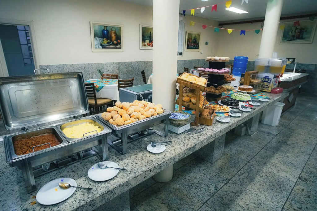 Hotel Dan Inn Poços de Caldas - A melhor localização do Centro by Nacional Inn