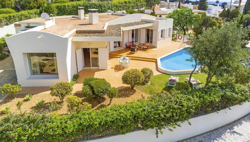 Villa Osiris
