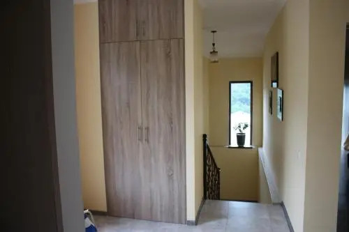 Guja's Guest House