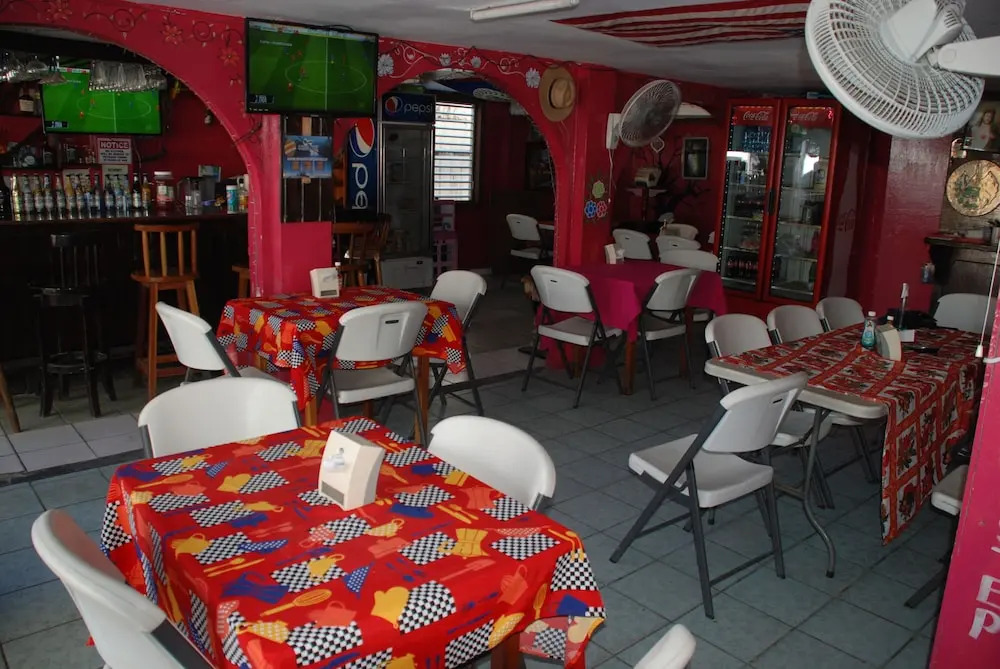 Hotel Coastalbay 2 & Golf Cart Rental