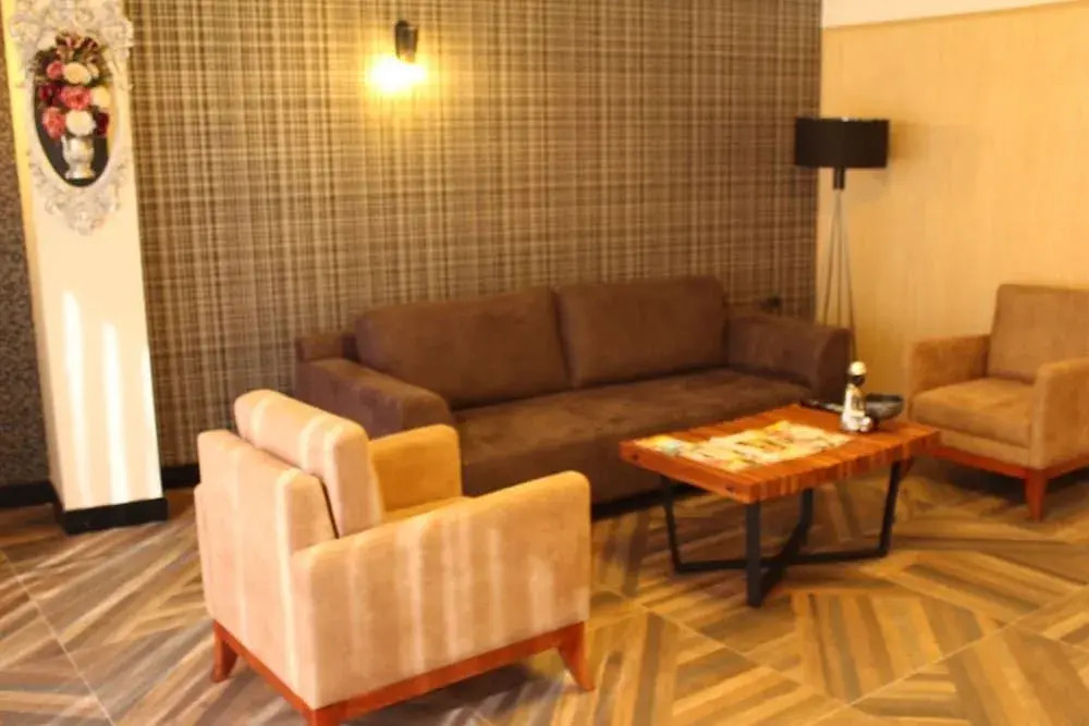 Enki Royal Cesme Hotel