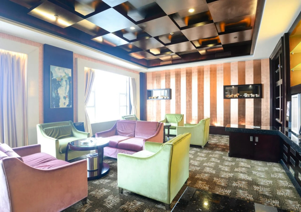 Victory International Hotel