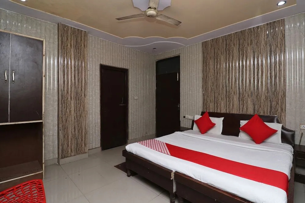 Oyo 29742 Hotel Seva & Restaurant