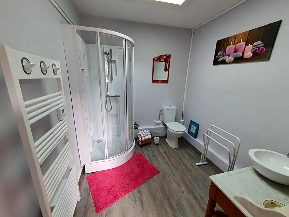 Chez Monique