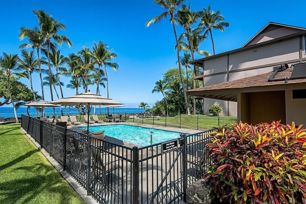 Kona Isle A4