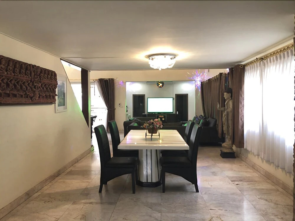 Baan Emerald
