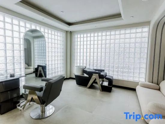 Three Kingdoms E-sports Smart Hotel (Shangqiu Zhecheng Chunshui Road Branch)