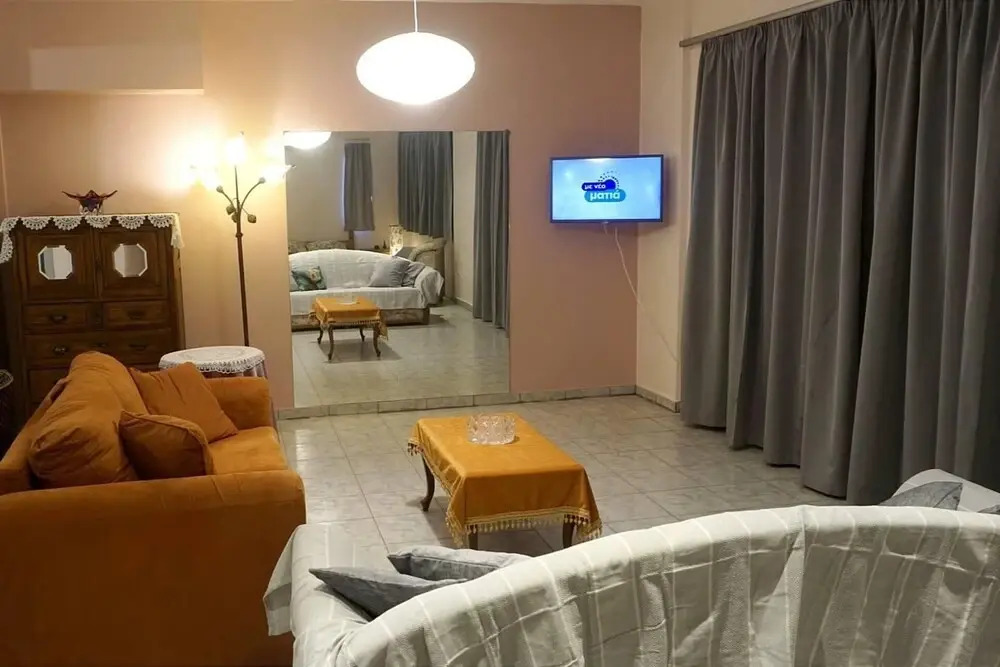 Lovely Modern Studio in Romanos Patras, Greece