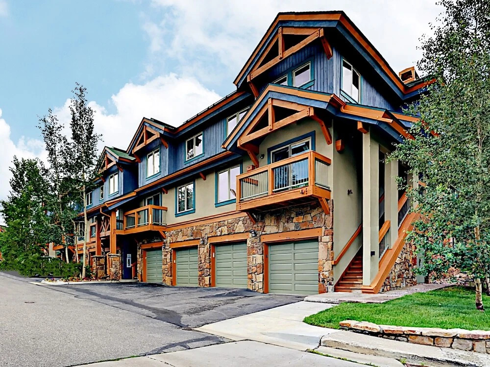 43 Snowflake Drive Townhouse Unit D-11