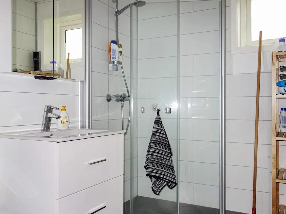 10 Person Holiday Home in Lyngdal