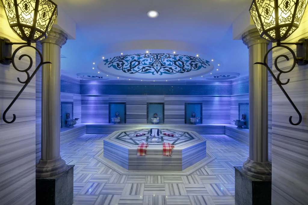 Royal Garden Beach Hotel