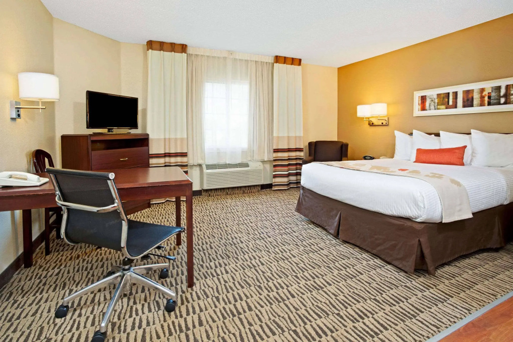 MainStay Suites Cincinnati Blue Ash