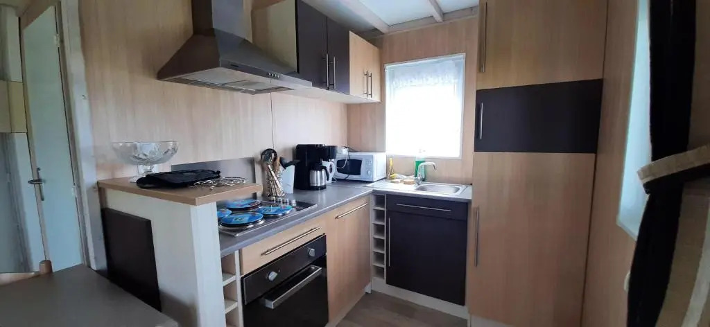 Chalet de 2 chambres a Grandcamp Maisy a 200 m de la plage avec piscine partagee jardin clos et wifi