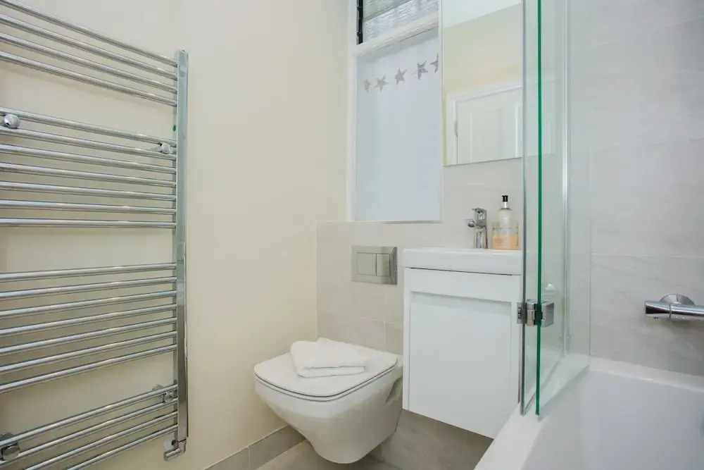 1 Bedroom Garden Flat in Fulham
