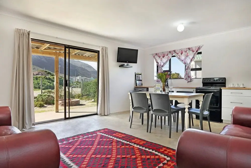 The Beach Cottage Betty's Bay