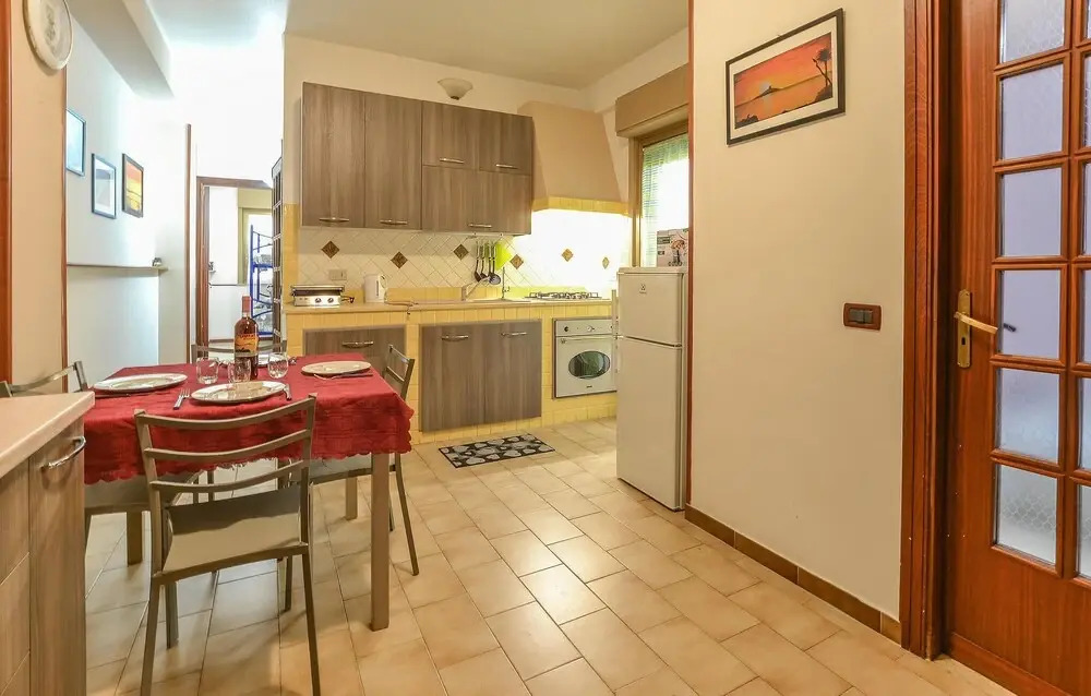 Stunning Apartment in Palermo PA With 3 Bedrooms and Wifi