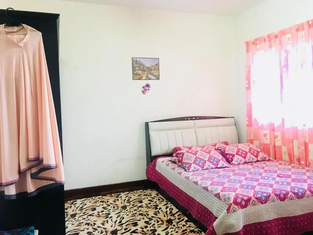 RAYYAN AL HAMD Landed MUSLIM HOMESTAY CAMERON HIGHLANDS