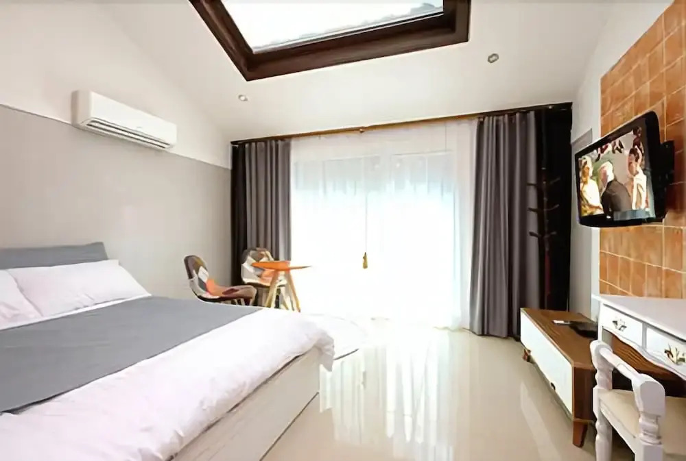 Gyeongju Happyday Pension