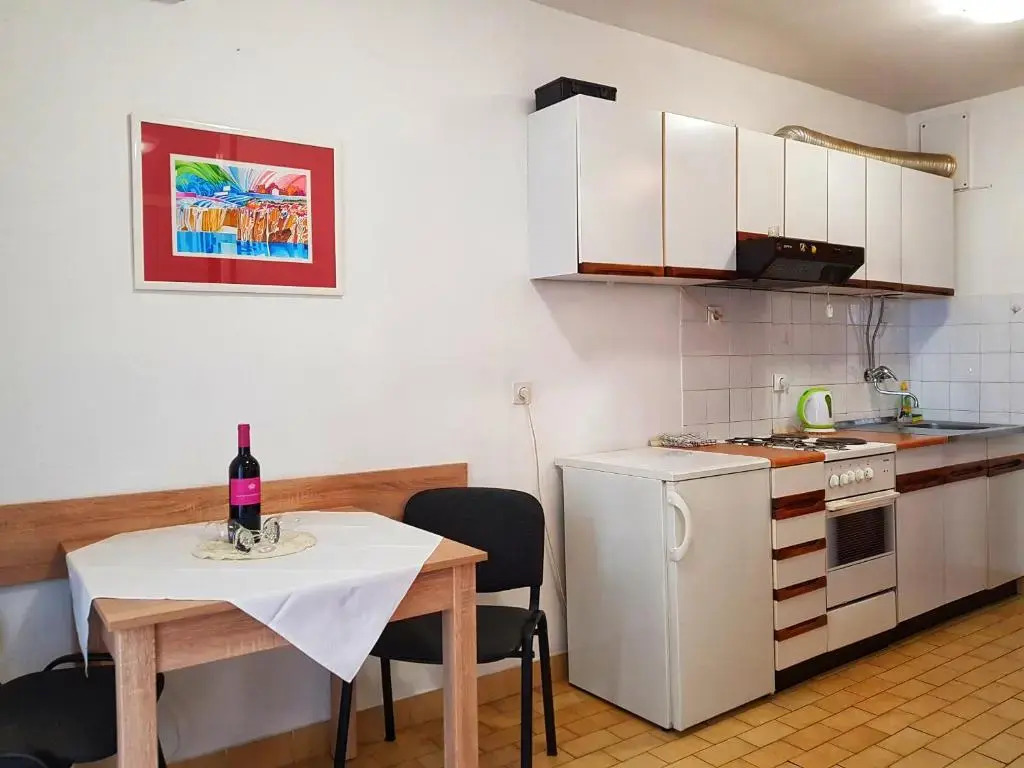 Apartment 1