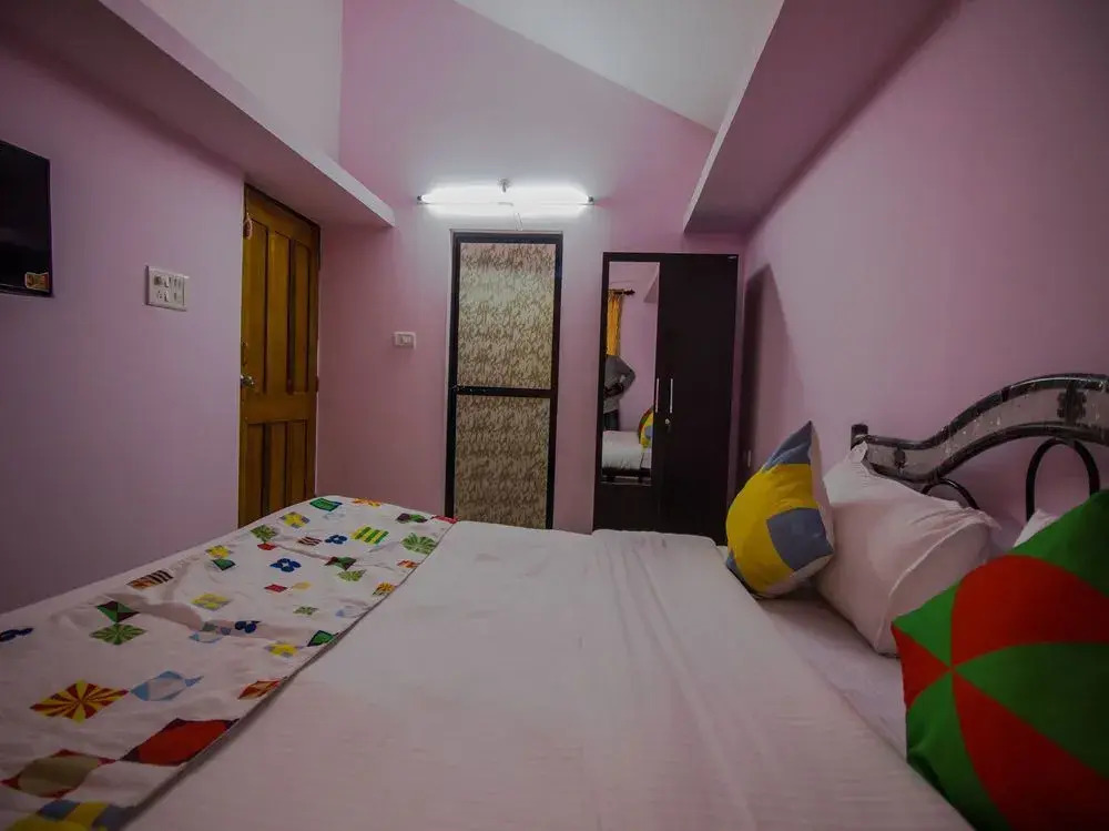OYO 13914 Home Graceful Studio Siolim