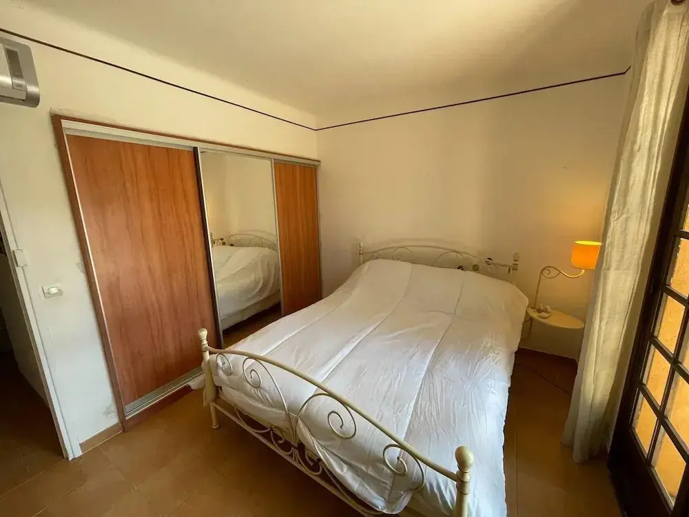 Villa in Vidauban with Pool and BBQ