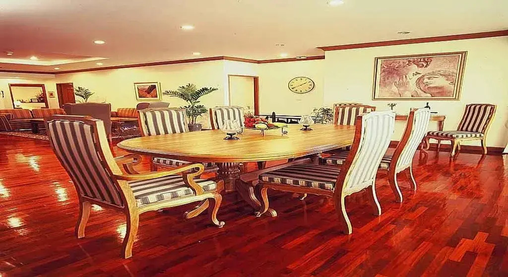 M G Mansion